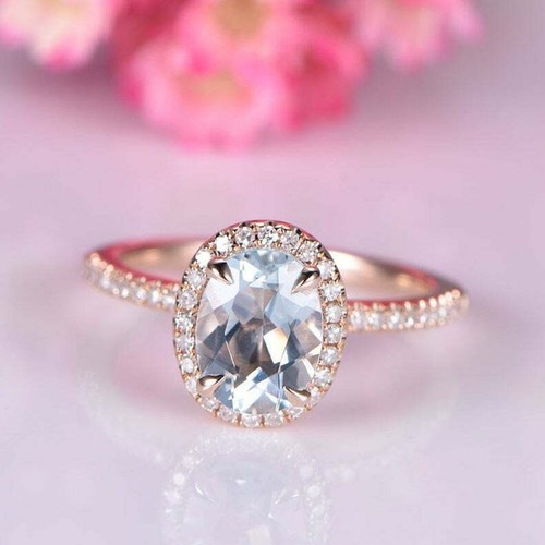 Oval cut aquamarine - cut,