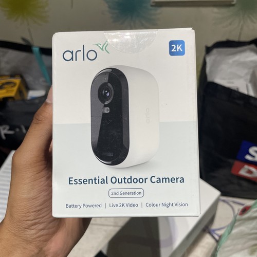 Arlo essential outdoor - arlo,