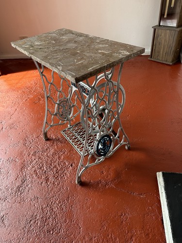Antique singer sewing machine - antique,