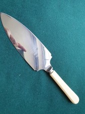 Vintage ASHBERRY Faux Bone Handle Cake Slice / Pie Server Stainless Steel