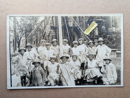 Old photo children fancy dress - old,