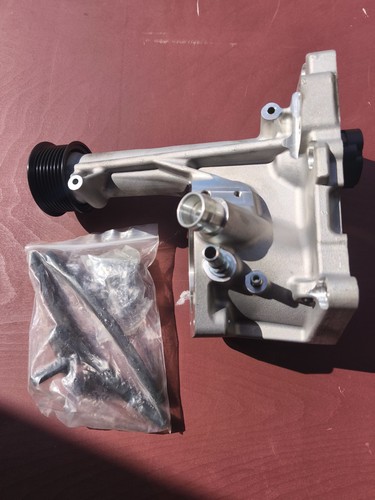 Lr088564 supercharger snout - lr088564,