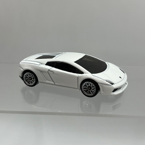 Hot wheels lamborghini - hot,