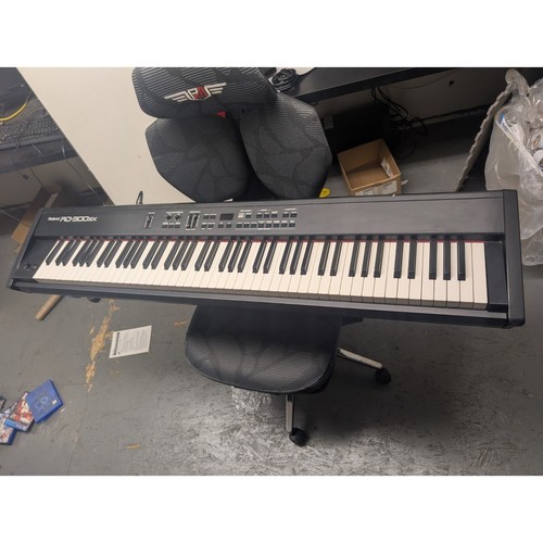 Roland 300sx digital stage - rd-300sx,