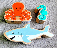 Lanke Kade Wooden Play Figures