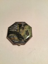 Gwenda foil hexagonal compact