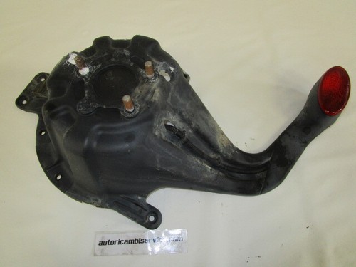 Spare wheel carrier with third - carrier,