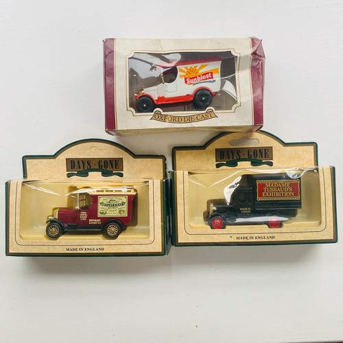 Vintage die cast - cars, madame