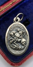Vintage ST GEORGE PRAY FOR US Medal Pendant Religious Silver-tone Length 3cm