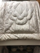 Vintage  Eiderdown, Pinks And