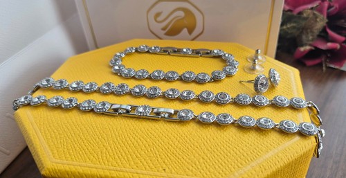 Swarovski crystal jewellery - crystal,