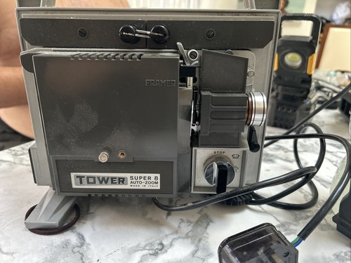 Tower movie projector - -, super