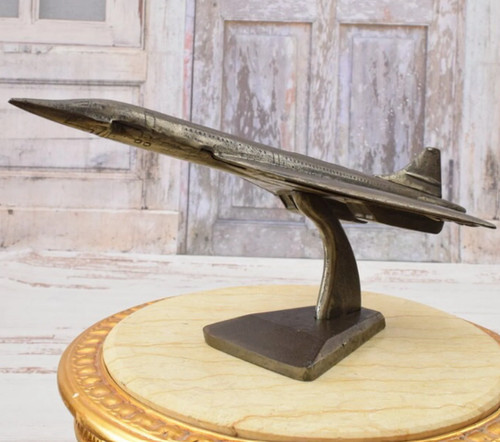 Concorde airplane model pilot - airplane,