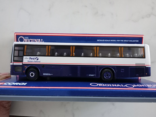 Corgi original omnibus - corgi, van