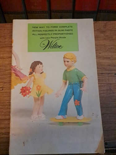 Wilton cake booklet - , how