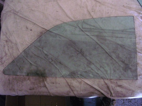 Mgb sundym rear r - o/s/r, glass