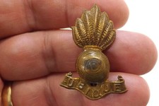MILITARY BADGE BRITISH ARMY