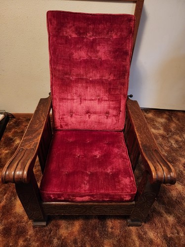 Antique oak morris - ,