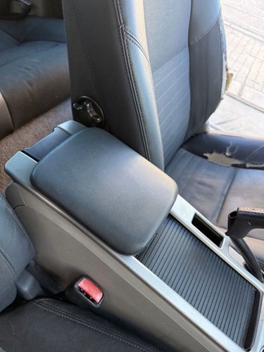Center seat armrest 350149 - seat,
