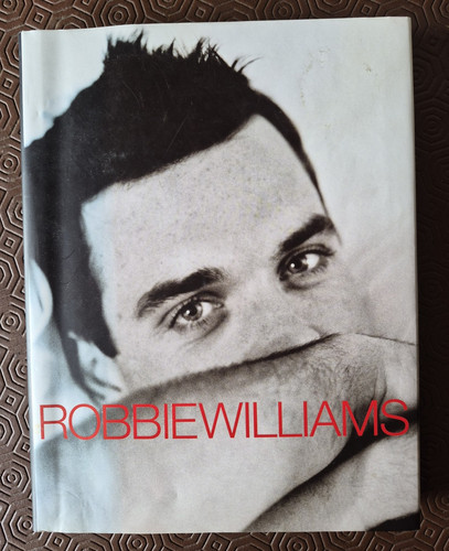 Robbie williams somebody - robbie, "somebody