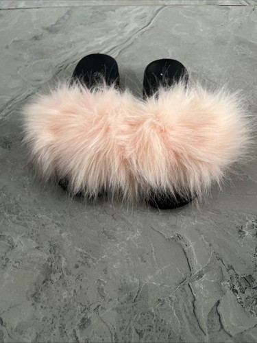 Pink and black fluffy - pink,