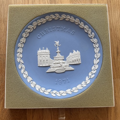 Wedgewood plate christmas 1971 - wedgewood,
