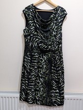 Savoir Smart Dress Green Black