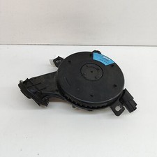 VOLVO XC40 T4 Front Left