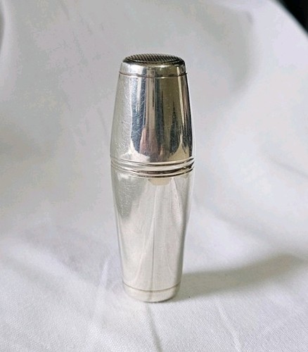 Silver cocktail shaker needle