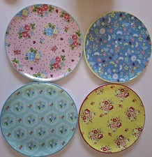 Vintage Retro Set 4 Melamine