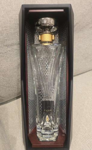 Macallan 1824 reflextion empty - 1824,