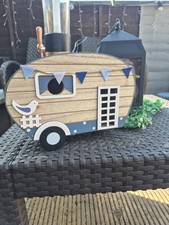 Hanging Caravan Birdhouse Bird