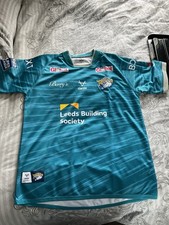 Leeds Rhinos Shirts