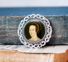 Anne Boleyn Brooch Pin -  Tudor History Brooch - Anne Boleyn Jewellery
