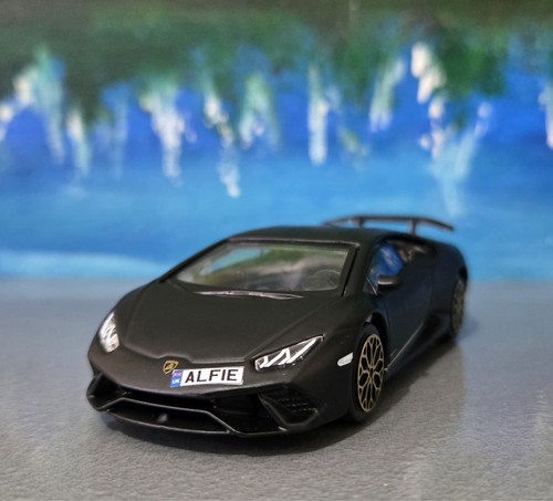 Black lamborghini huracan 43 - huracan, 1:43