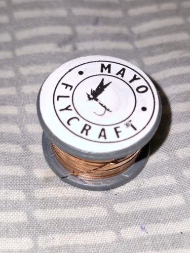 Fly tying flat tinsel - tying,