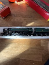 TRIANG R259 BR 4-6-2 BRITANNIA