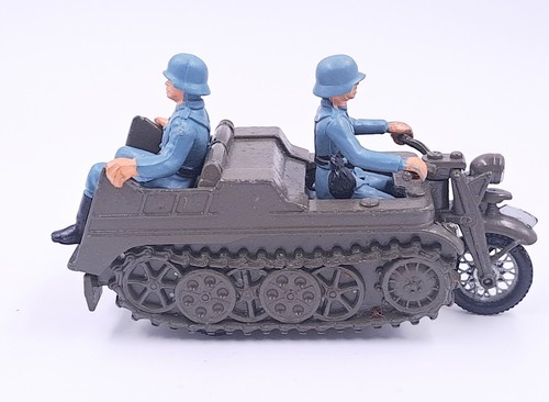 Britains ltd diecast - britains,