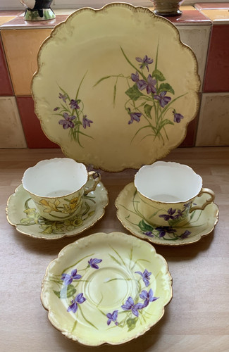 Antique collingwood floral - antique,