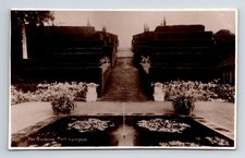 England: The Gardens, Port