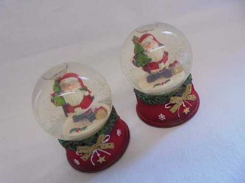 Vintage pair santa claus - vintage, snow