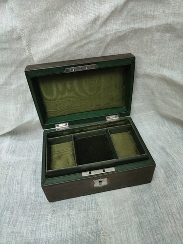 Antique edwardian green - antique,