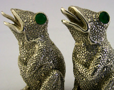 SUPERB SOLID SILVER FROG SALT