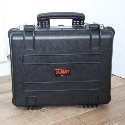 Calumet - (explorer, cases)