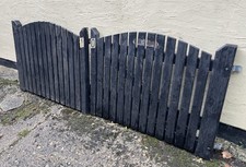 Pair of Painted Wooden Driveway Gates with Heavy Duty Galvanised Hinges.