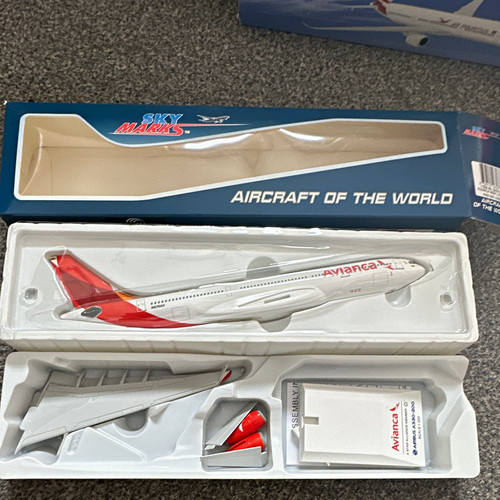 Skymarks aircraft the world - aircraft,