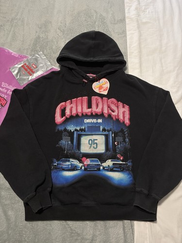 Childish kinda love black - kinda,