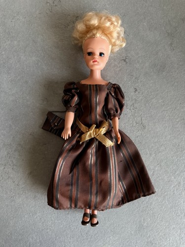 Vintage pedigree sindy doll - vintage,