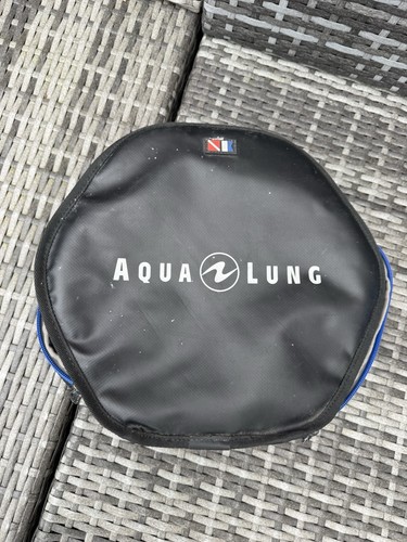 Aqualung diving regulator - aqualung,