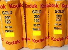 3 x  KODAK GOLD 200 120 ROLL